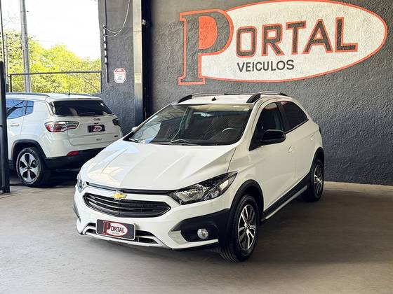 CHEVROLET ONIX 1.4 MPFI ACTIV 8V FLEX 4P AUTOMÁTICO CHEVROLET ONIX 1.4 MPFI ACTIV 8V FLEX 4P AUTOMÁTICO